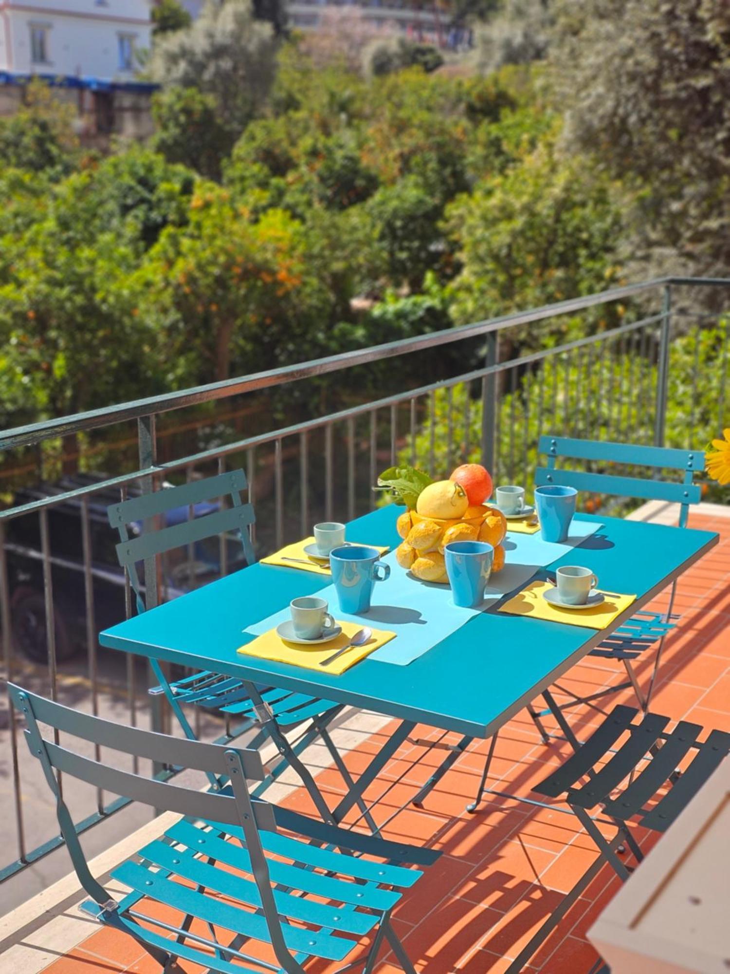 Sunny Flat Leilighet Sorrento Eksteriør bilde